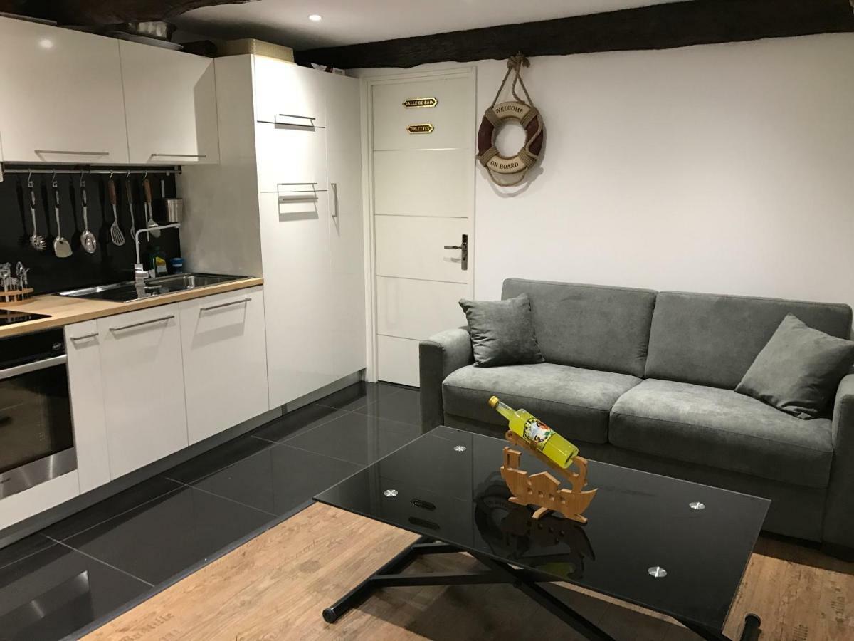 La Petite Barque Apartment Menton Exterior photo